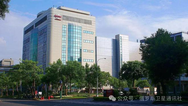 美國要求臺(tái)積電停供大陸先進(jìn)AI芯片，專家：或?qū)χ袊鳤I算力經(jīng)濟(jì)造成影響(圖1)