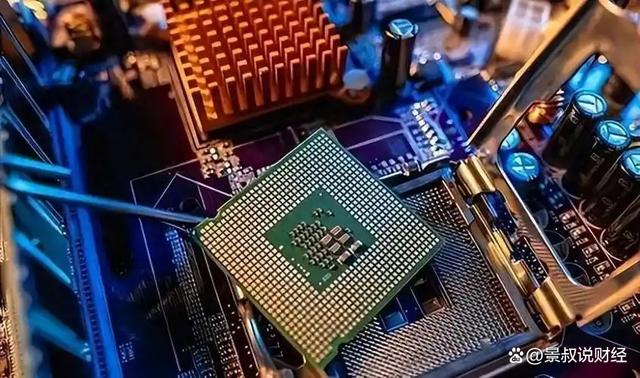 暴漲21%！中國芯片出口突破9000億，反超汽車、手機(jī)出口(圖10)