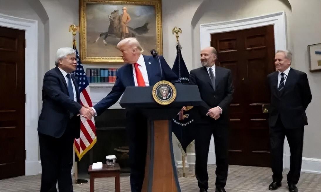 外媒：芯片霸權(quán)爭奪戰(zhàn)再升級(jí)了！(圖2)