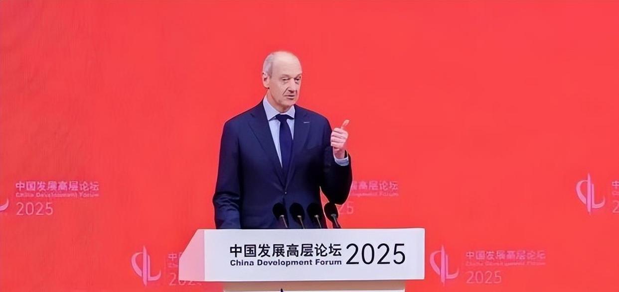 2025芯片大戰(zhàn)迎來分水嶺，中方警告全球“配合美國禁令就是違法”，美媒承認中國超越時刻已到(圖5)